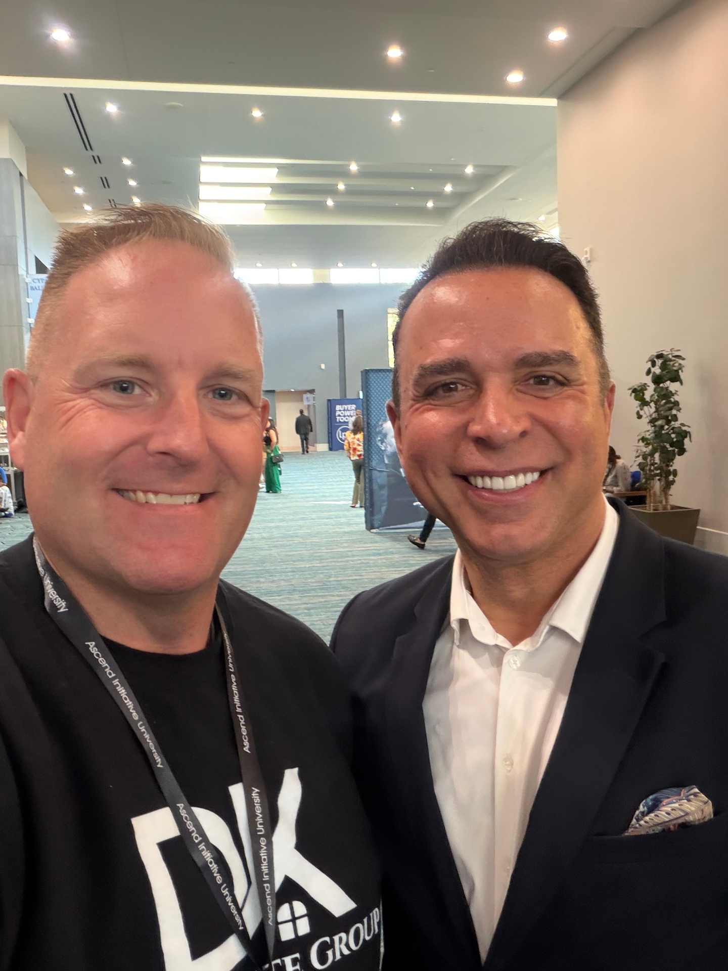Dave Kadun with LPT International CEO Michael Valdes